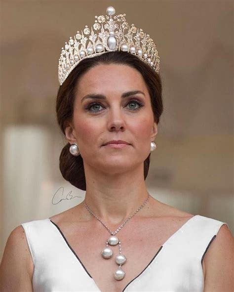 kate middleton tiara pictures.